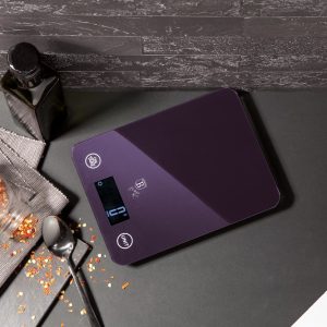 BH-6825_lifestyle_jt_2